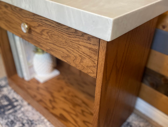 <h2>Custom set of nightstands</h2>