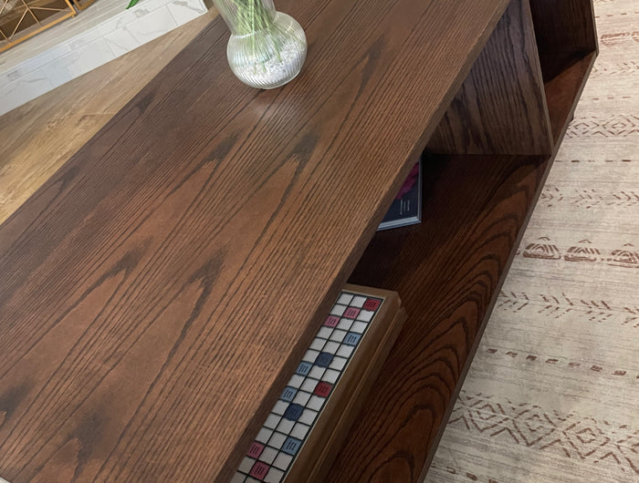 <h2>Custom oak coffee table</h2>